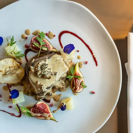 Grand Du Golfe - & Restaurant ホテル コリウール