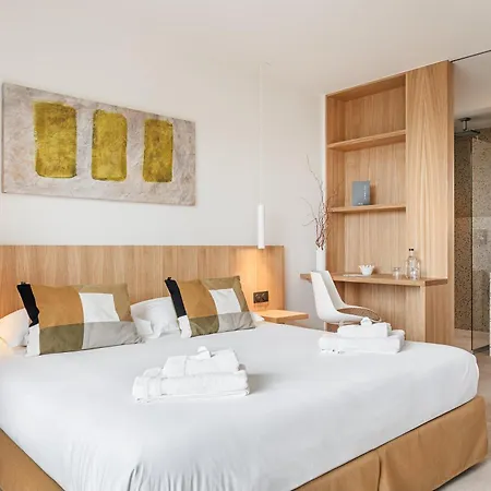 Grand Du Golfe - & Restaurant 콜리우르