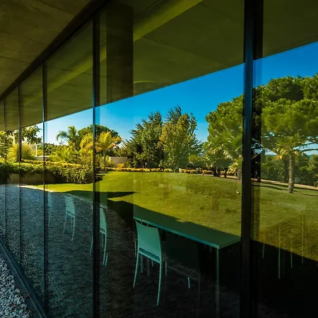 ホテル Grand Du Golfe - & Restaurant