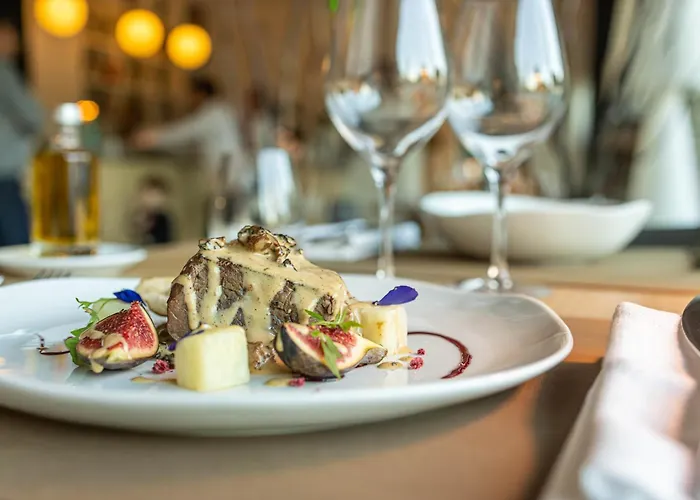 Grand Du Golfe - & Restaurant 酒店 科利尤尔