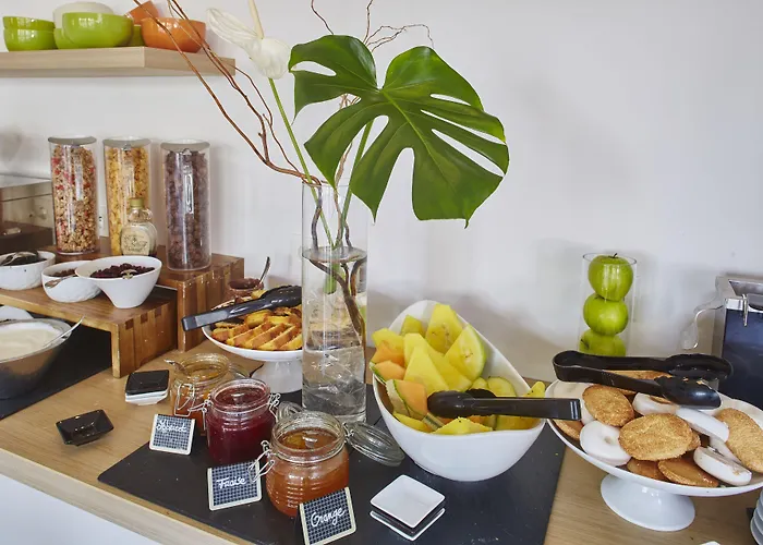 Grand Du Golfe - & Restaurant 酒店 科利尤尔