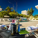 Hotel Grand Du Golfe - & Restaurant Collioure
