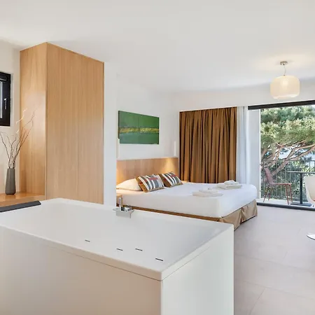 Hotel Grand Du Golfe