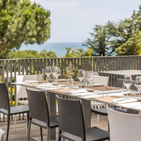 Grand Du Golfe - & Restaurant Коллиур