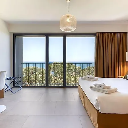 Grand Du Golfe - & Restaurant Hotel 4*