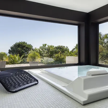 Grand Du Golfe - & Restaurant Hotel 4*