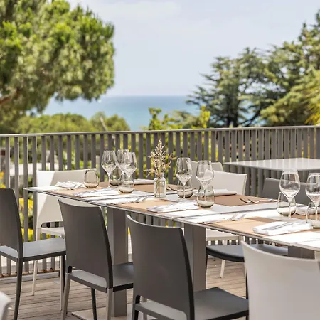 Grand Du Golfe - & Restaurant Hotel 4*