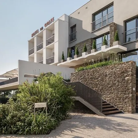 Grand Du Golfe - & Restaurant Collioure