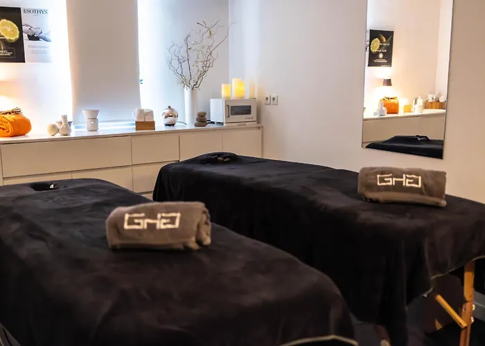 Grand Du Golfe - & Restaurant Hotel