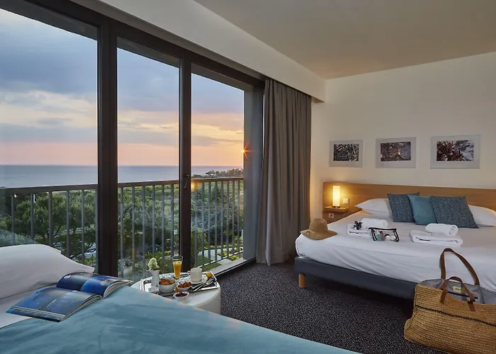 Hotel Grand Du Golfe - & Restaurant